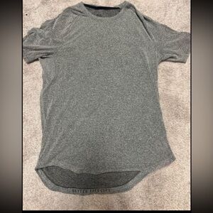 Lululemon men’s shirt